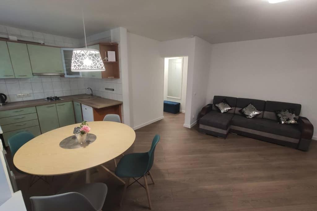 Cozy Stay In Unique Town - Kėdainiai מראה חיצוני תמונה